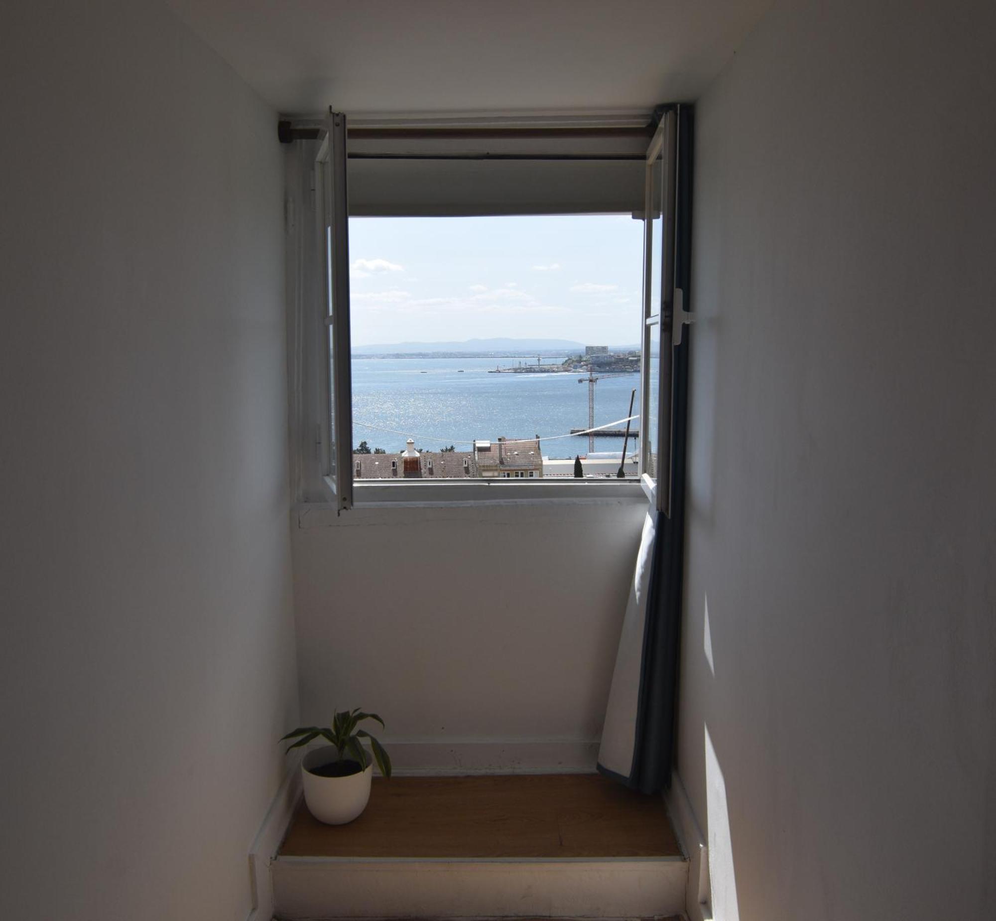 Santos Apartment In Central Lisbon With River View Exterior foto